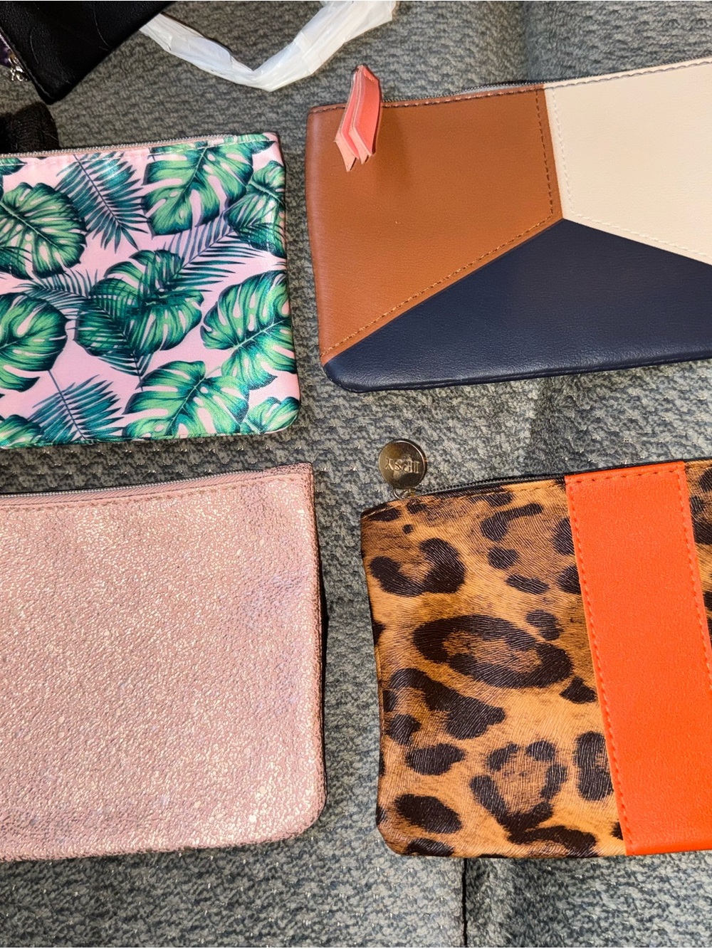 Ipsy bags (lot of 14 bags - bags only) - Picture 3 of 8